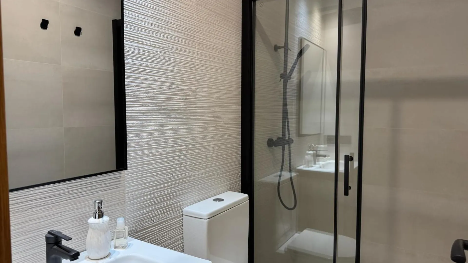 Apartamento Eduisa Suite Córdoba Lägenhet